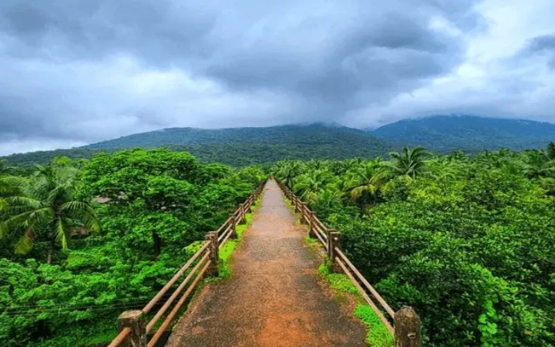 Keri Foot Bridge